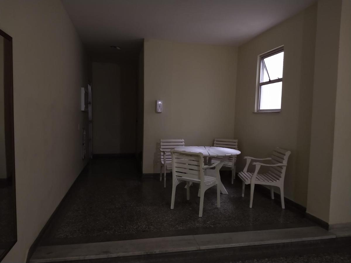 Apartamento Aconchegante No Centro De كابو فريو المظهر الخارجي الصورة