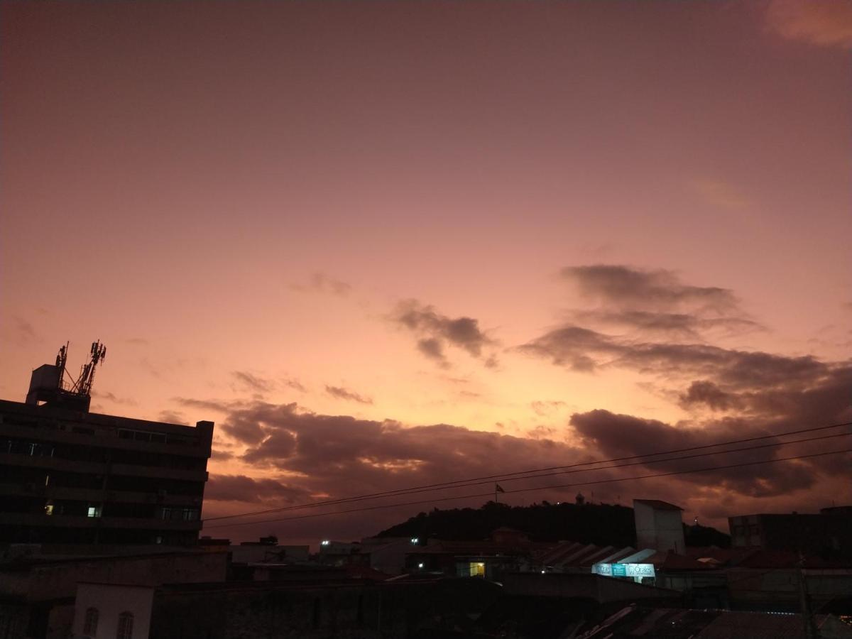 Apartamento Aconchegante No Centro De كابو فريو المظهر الخارجي الصورة